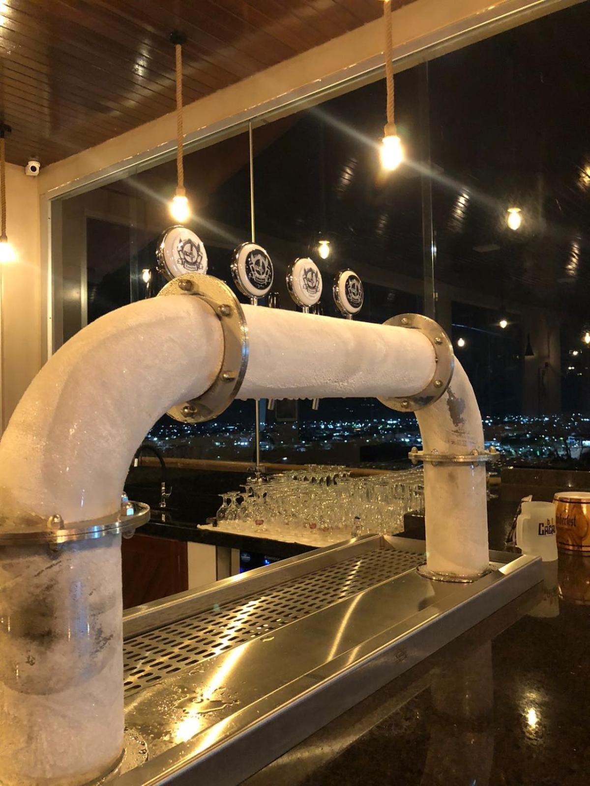 Hotel Pousada E Rooftop Abelha Cacau アルタミラ エクステリア 写真